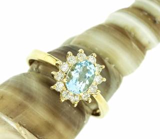 Rosseta ring with aquamarine and diamonds